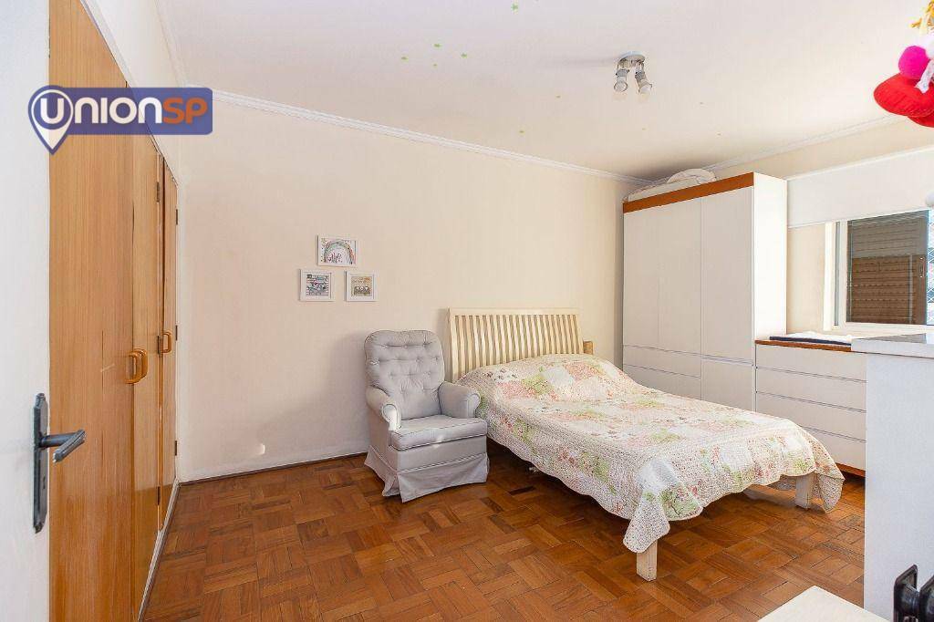 Apartamento à venda com 3 quartos, 118m² - Foto 13