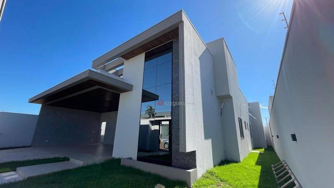 Casa à venda com 3 quartos, 360m² - Foto 1