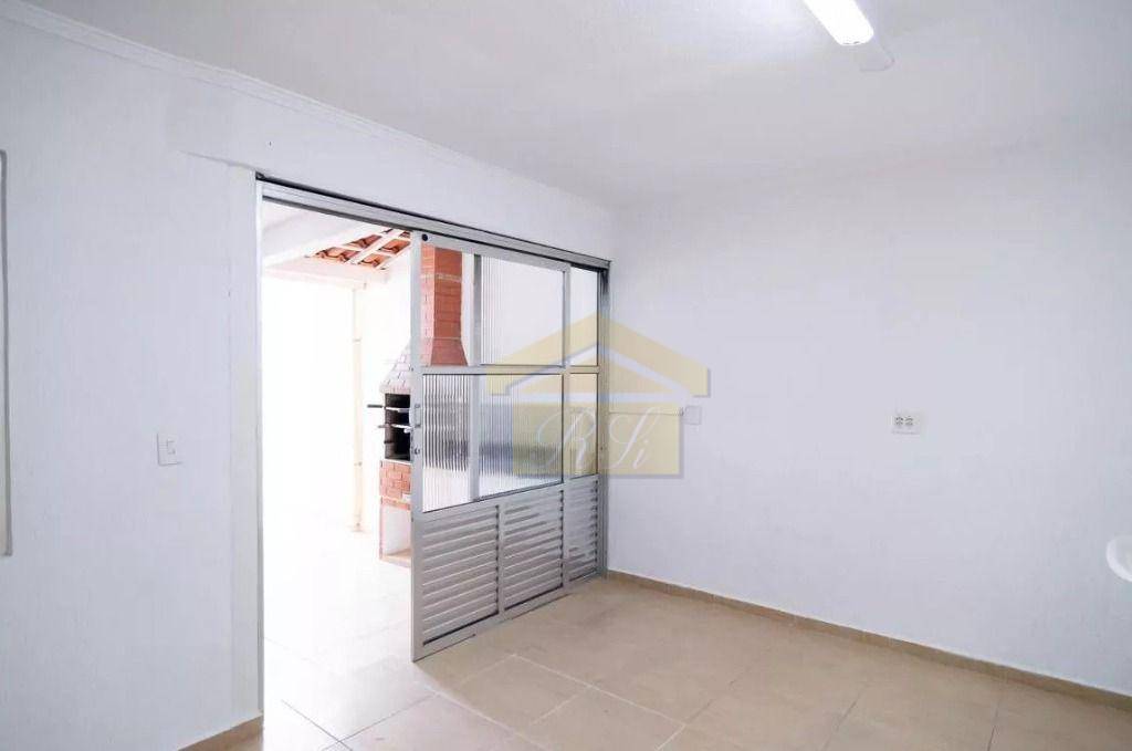 Sobrado para alugar com 3 quartos, 170m² - Foto 25