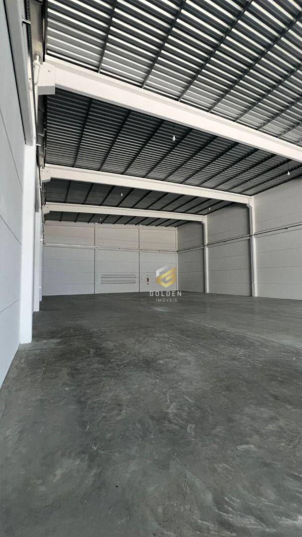 Depósito-Galpão, 750 m² - Foto 2