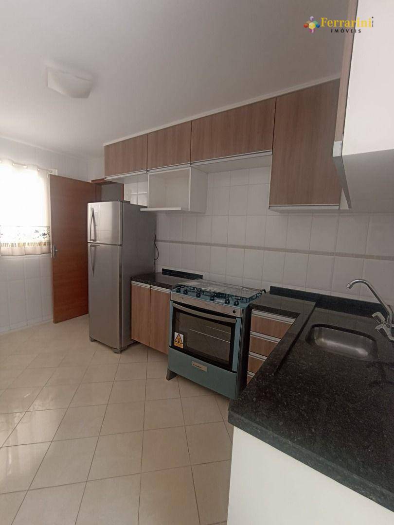 Sobrado para alugar com 3 quartos, 126m² - Foto 8