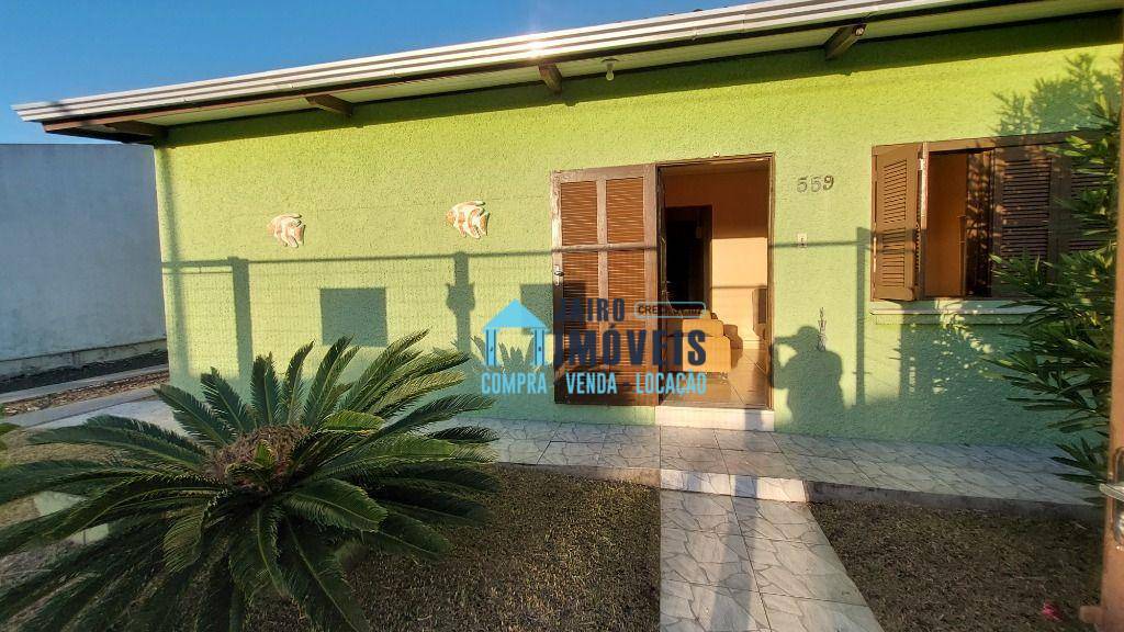 Casa, 3 quartos, 220 m² - Foto 2