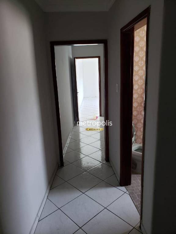 Sobrado à venda com 4 quartos, 215m² - Foto 3