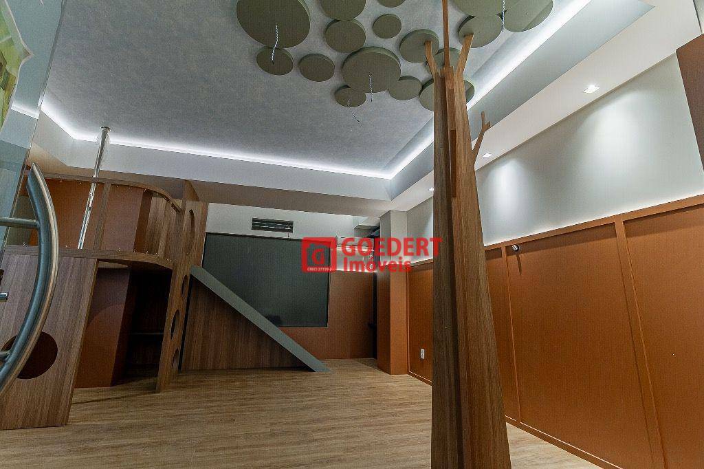 Apartamento para alugar com 3 quartos, 118m² - Foto 24