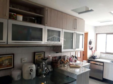 Apartamento à venda com 3 quartos, 133m² - Foto 1