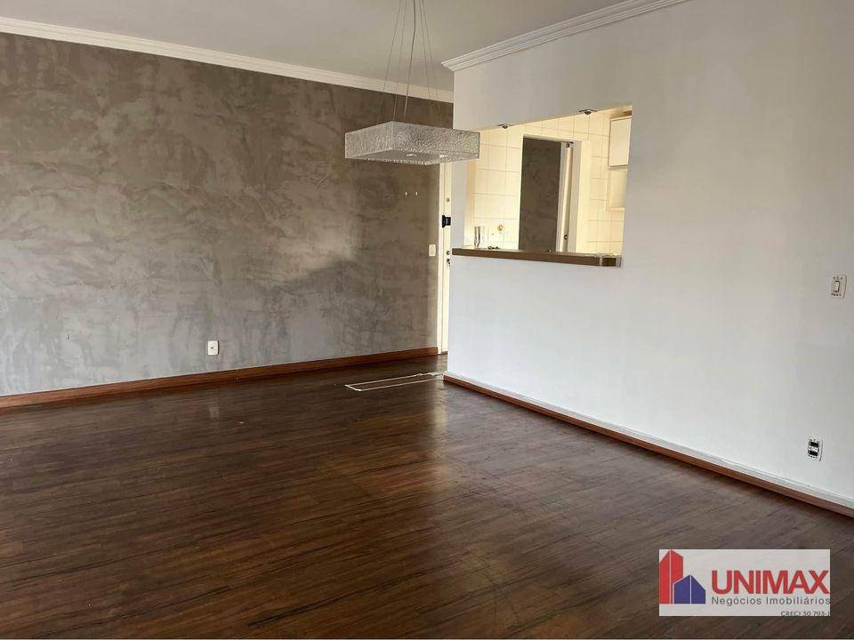 Apartamento à venda com 3 quartos, 110m² - Foto 1