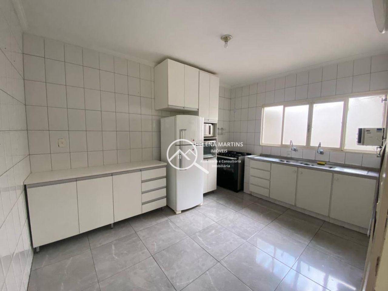 Casa de Condomínio à venda e aluguel com 3 quartos, 222m² - Foto 12