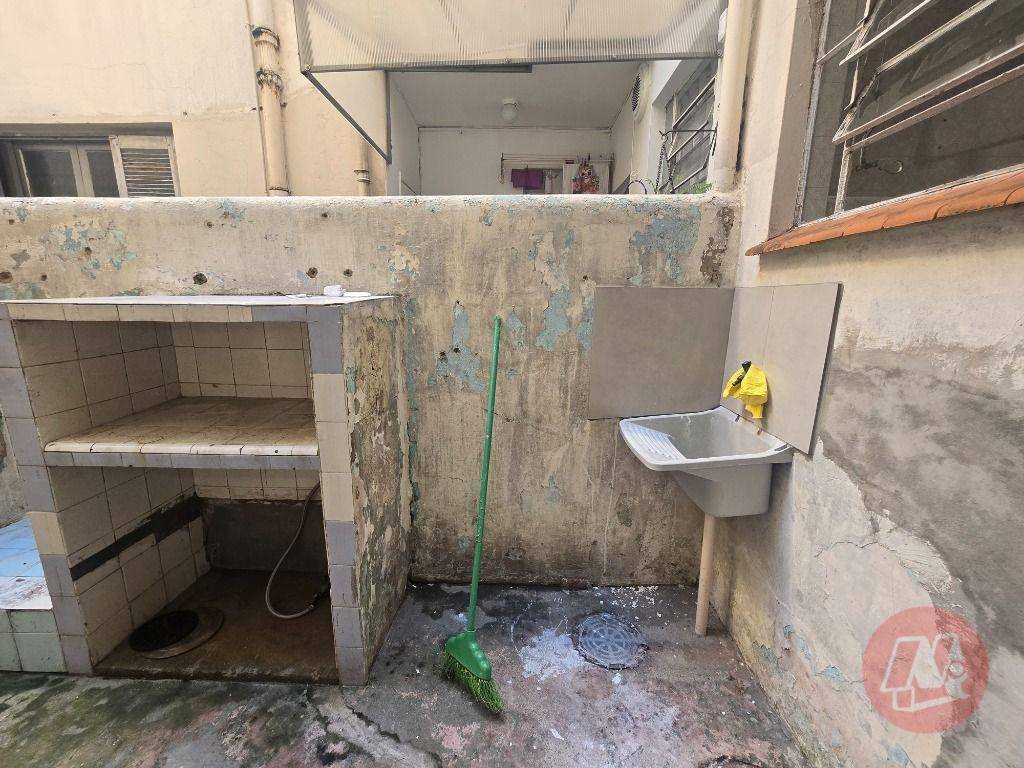 Apartamento para alugar com 3 quartos, 110m² - Foto 15