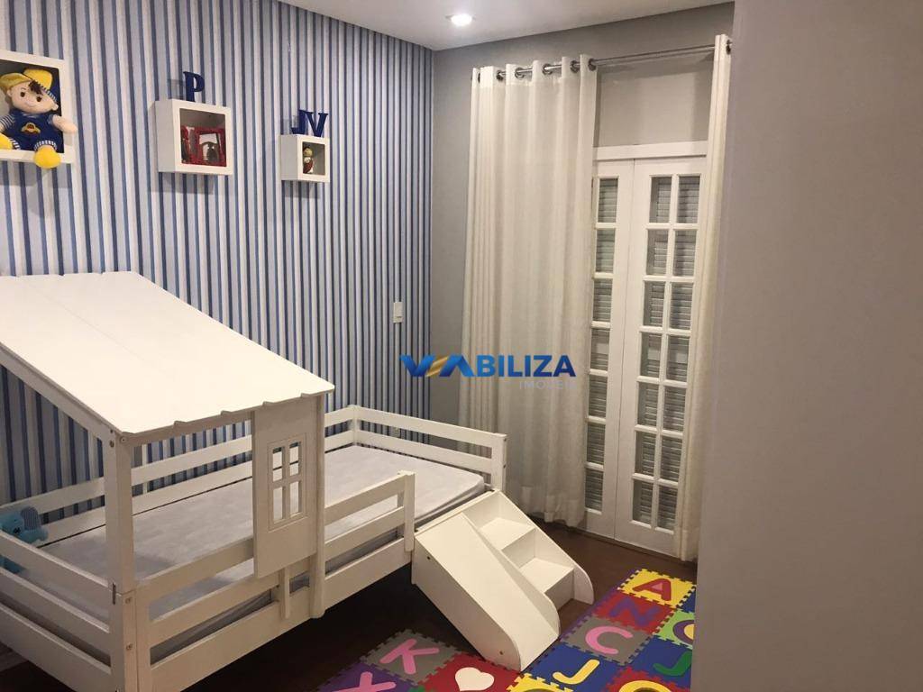 Sobrado à venda com 3 quartos, 215m² - Foto 18