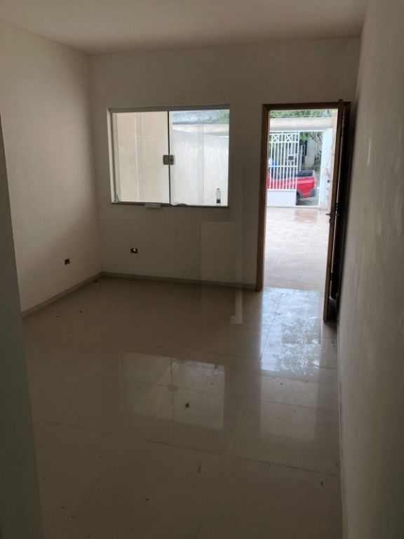 Sobrado à venda com 2 quartos, 95m² - Foto 3