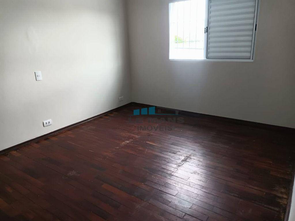 Casa para alugar com 2 quartos, 90m² - Foto 7