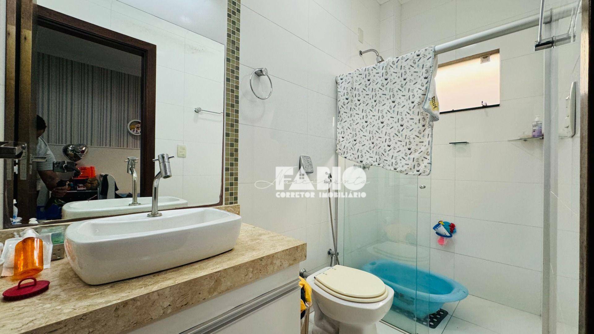 Casa de Condomínio à venda com 3 quartos, 250m² - Foto 37