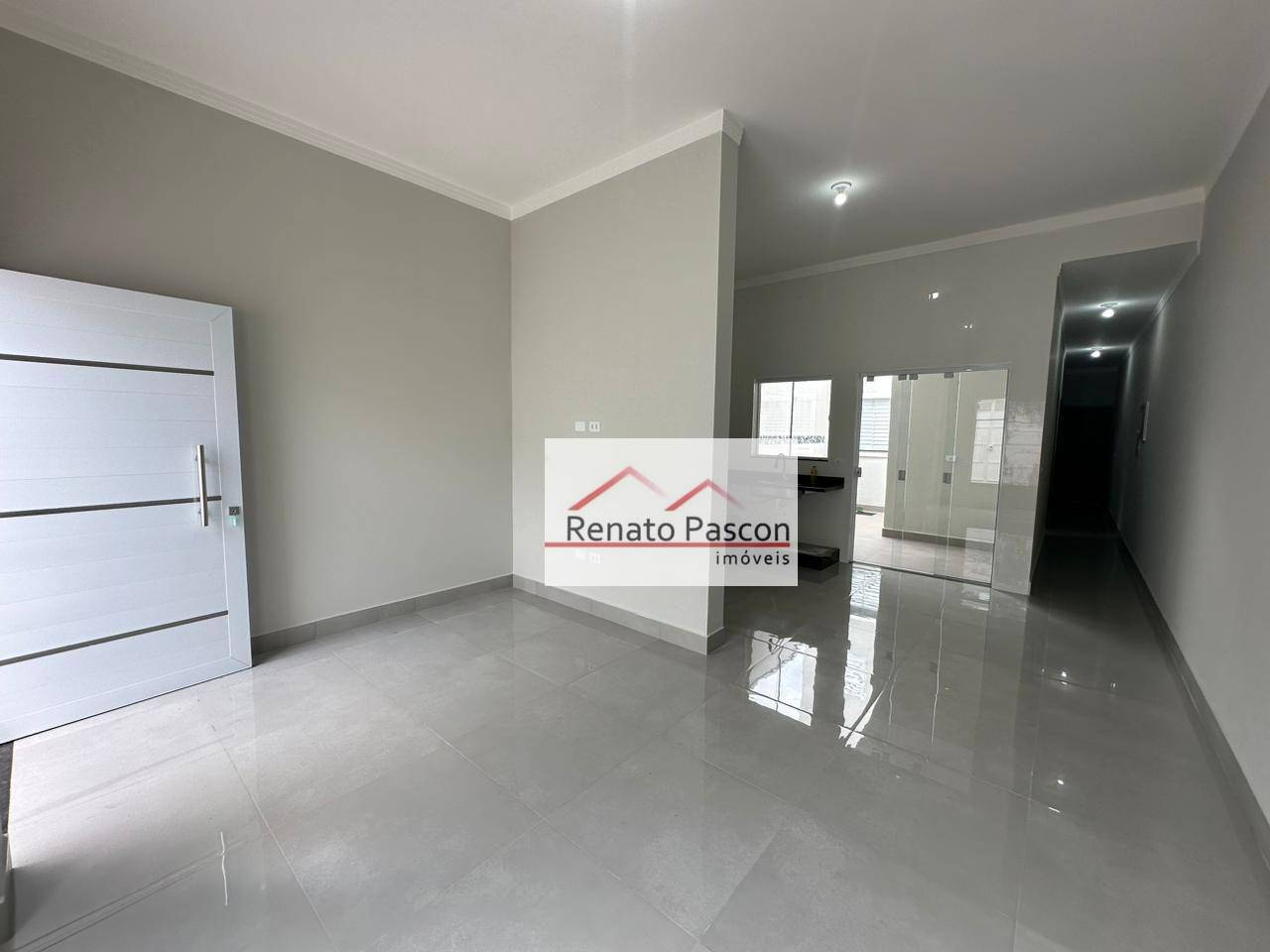 Casa à venda com 3 quartos, 99m² - Foto 2