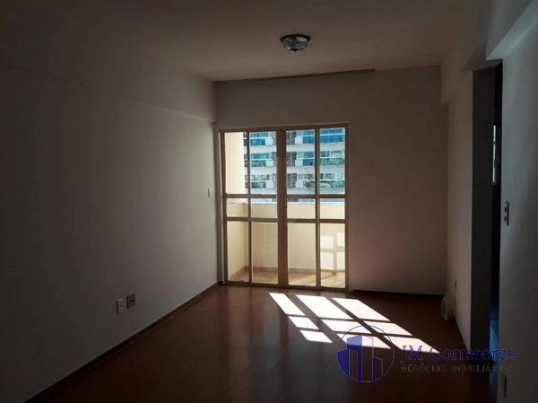 Apartamento à venda com 2 quartos, 64m² - Foto 8