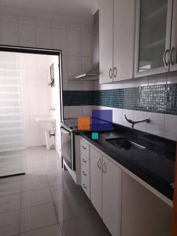 Apartamento à venda com 3 quartos, 80m² - Foto 18