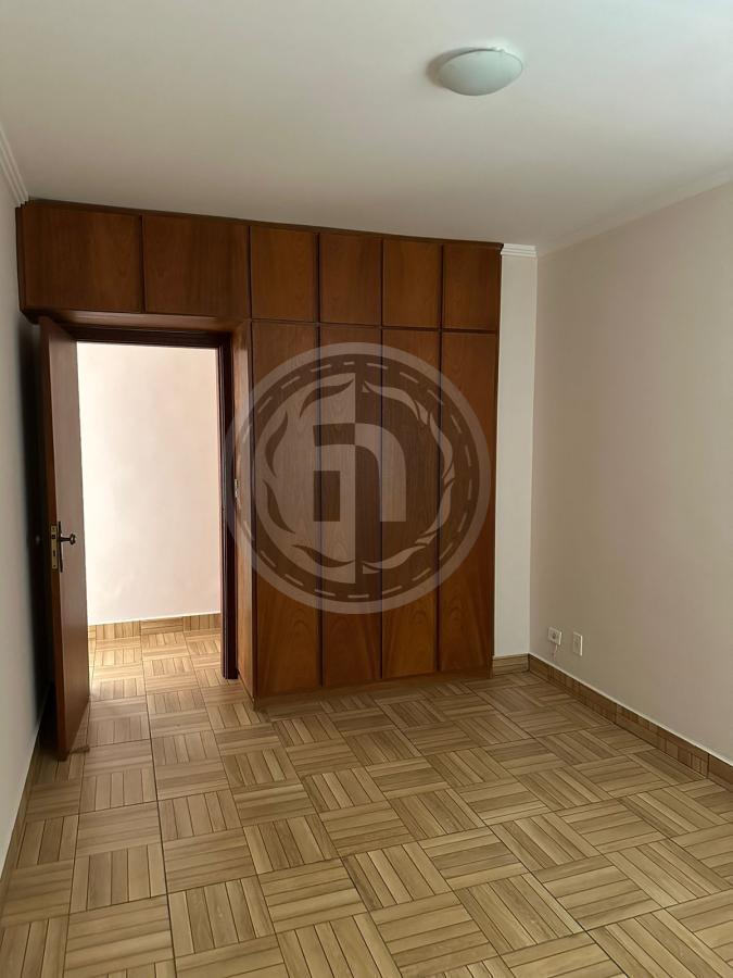 Apartamento à venda com 3 quartos, 147m² - Foto 10