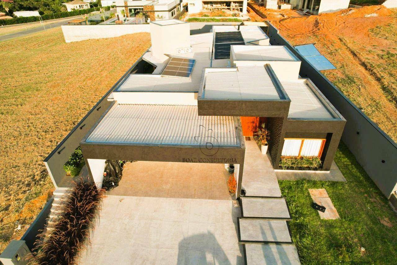 Casa de Condomínio à venda com 4 quartos, 402m² - Foto 13