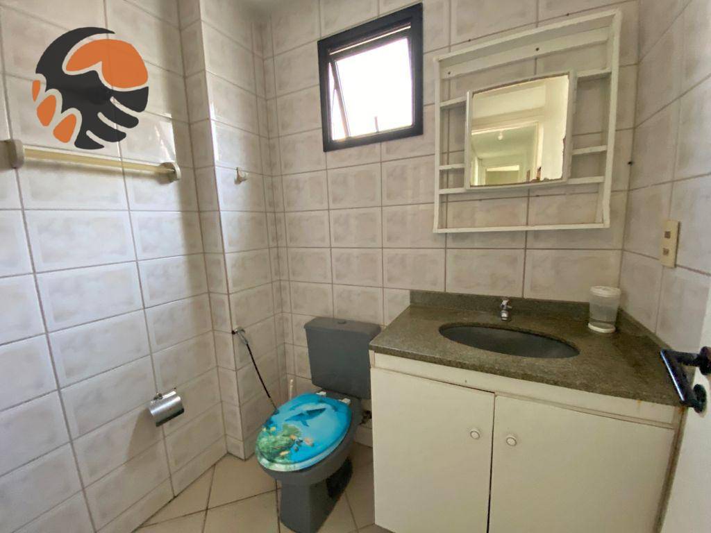 Apartamento à venda com 2 quartos, 75m² - Foto 8