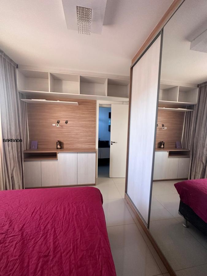 Apartamento para alugar com 2 quartos, 100m² - Foto 12