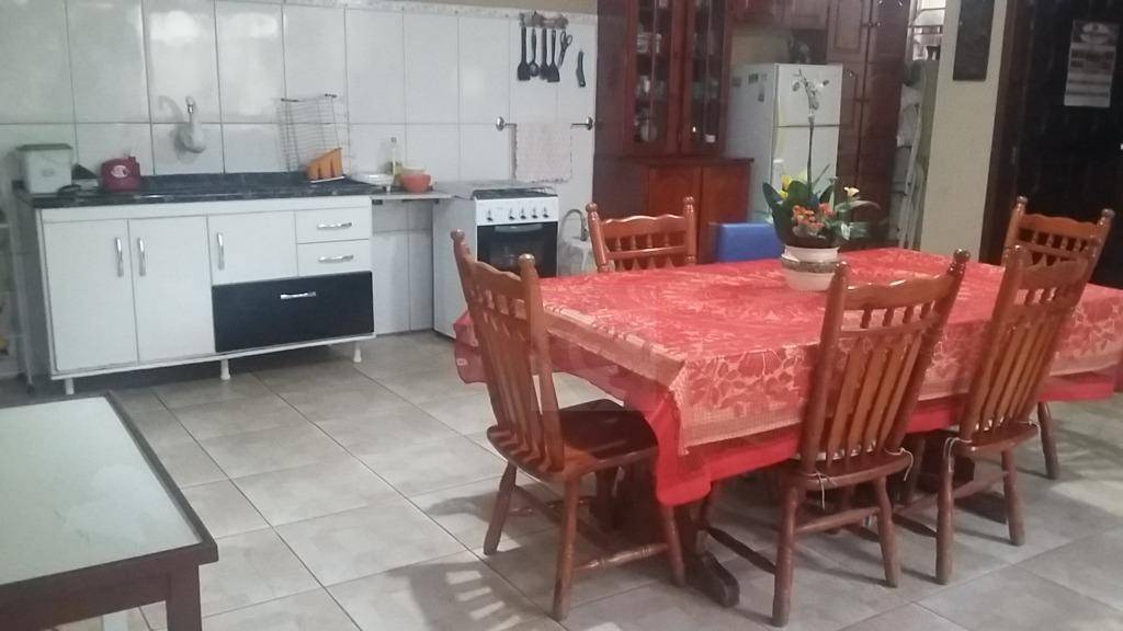 Casa à venda com 4 quartos, 245m² - Foto 16