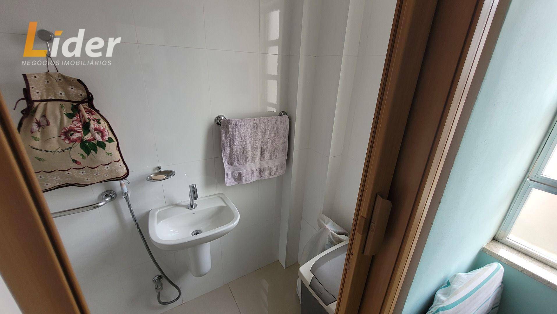 Apartamento à venda com 2 quartos, 68m² - Foto 16