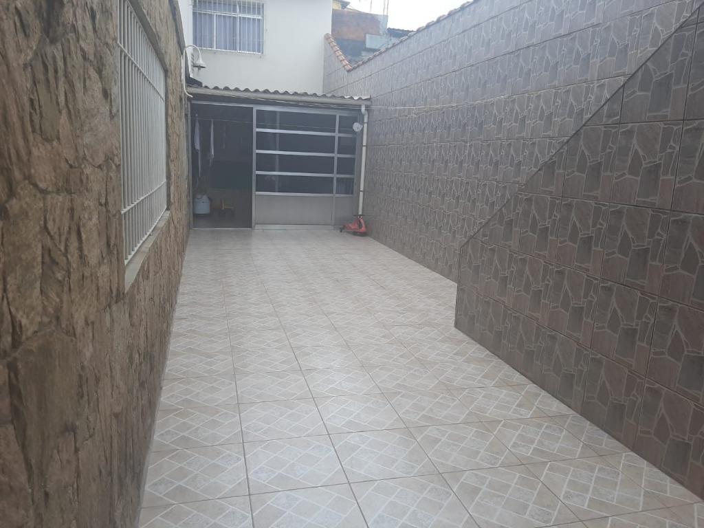 Sobrado à venda com 3 quartos, 250m² - Foto 3