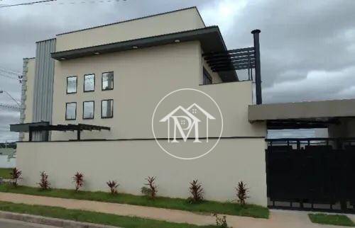 Casa de Condomínio à venda com 3 quartos, 179m² - Foto 2