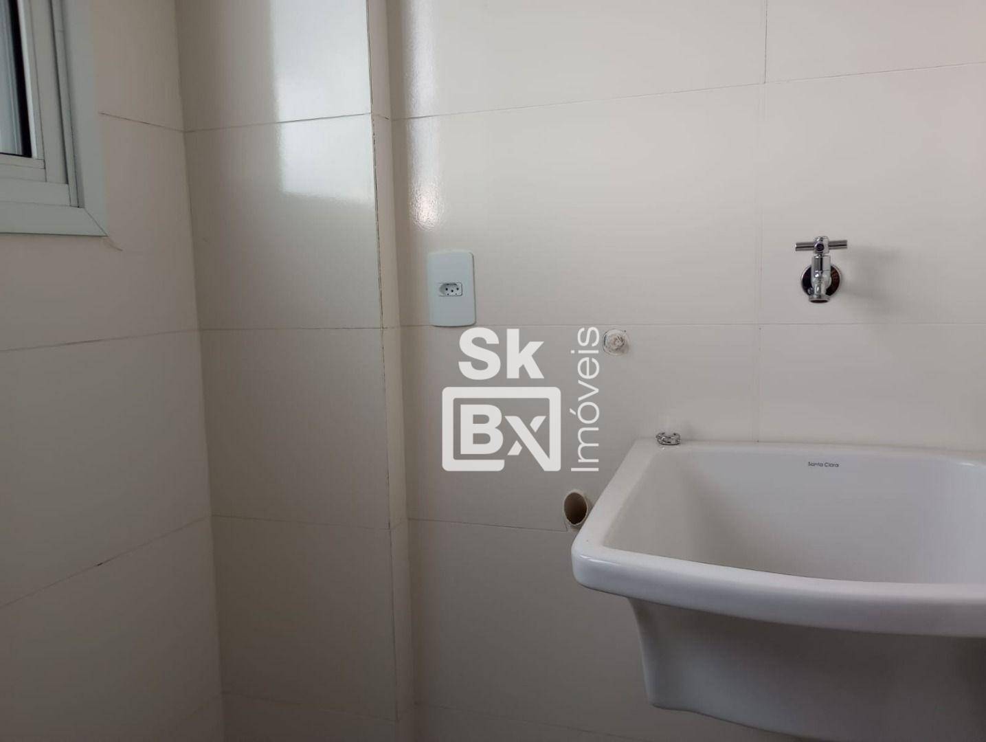 Apartamento à venda com 2 quartos, 67m² - Foto 2