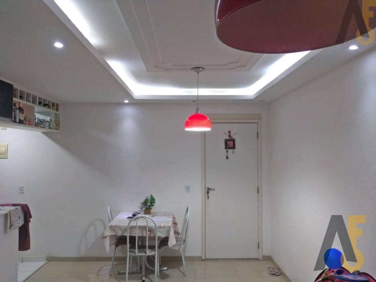 Apartamento à venda com 2 quartos, 52m² - Foto 1