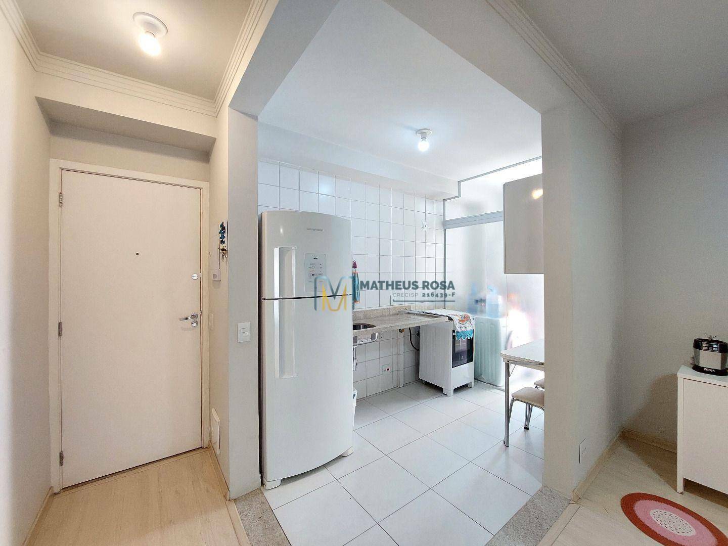 Apartamento à venda com 3 quartos, 83m² - Foto 19