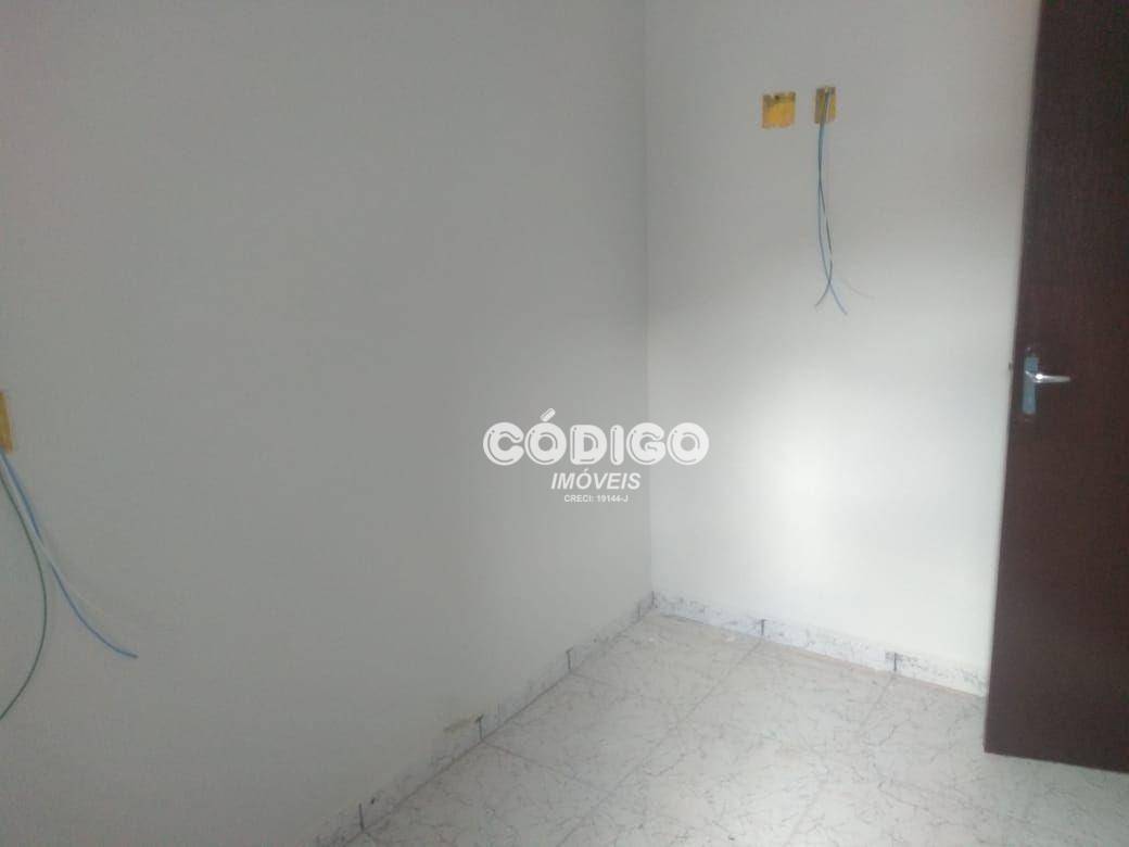 Apartamento para alugar com 2 quartos, 38m² - Foto 3