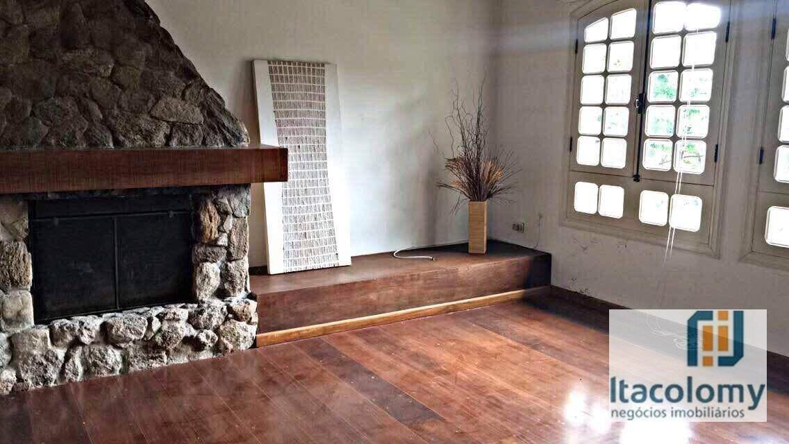 Casa de Condomínio para alugar com 4 quartos, 400m² - Foto 15