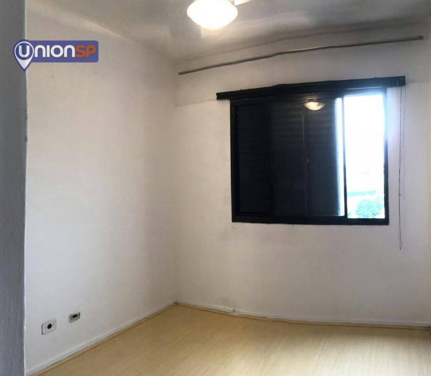 Apartamento à venda com 2 quartos, 75m² - Foto 5