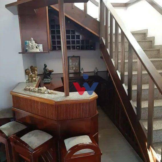 Casa à venda com 5 quartos, 360m² - Foto 5