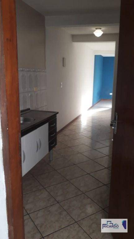 Apartamento para alugar com 2 quartos, 60m² - Foto 13