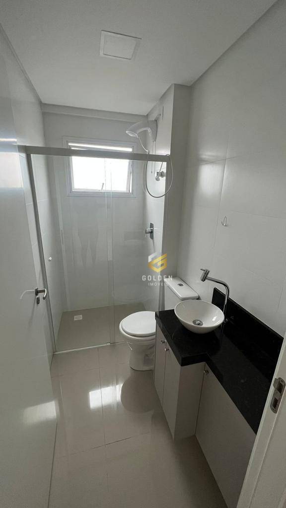 Apartamento à venda com 3 quartos, 98m² - Foto 7