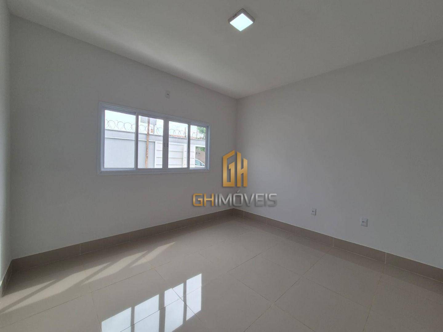 Casa à venda com 3 quartos, 107m² - Foto 14