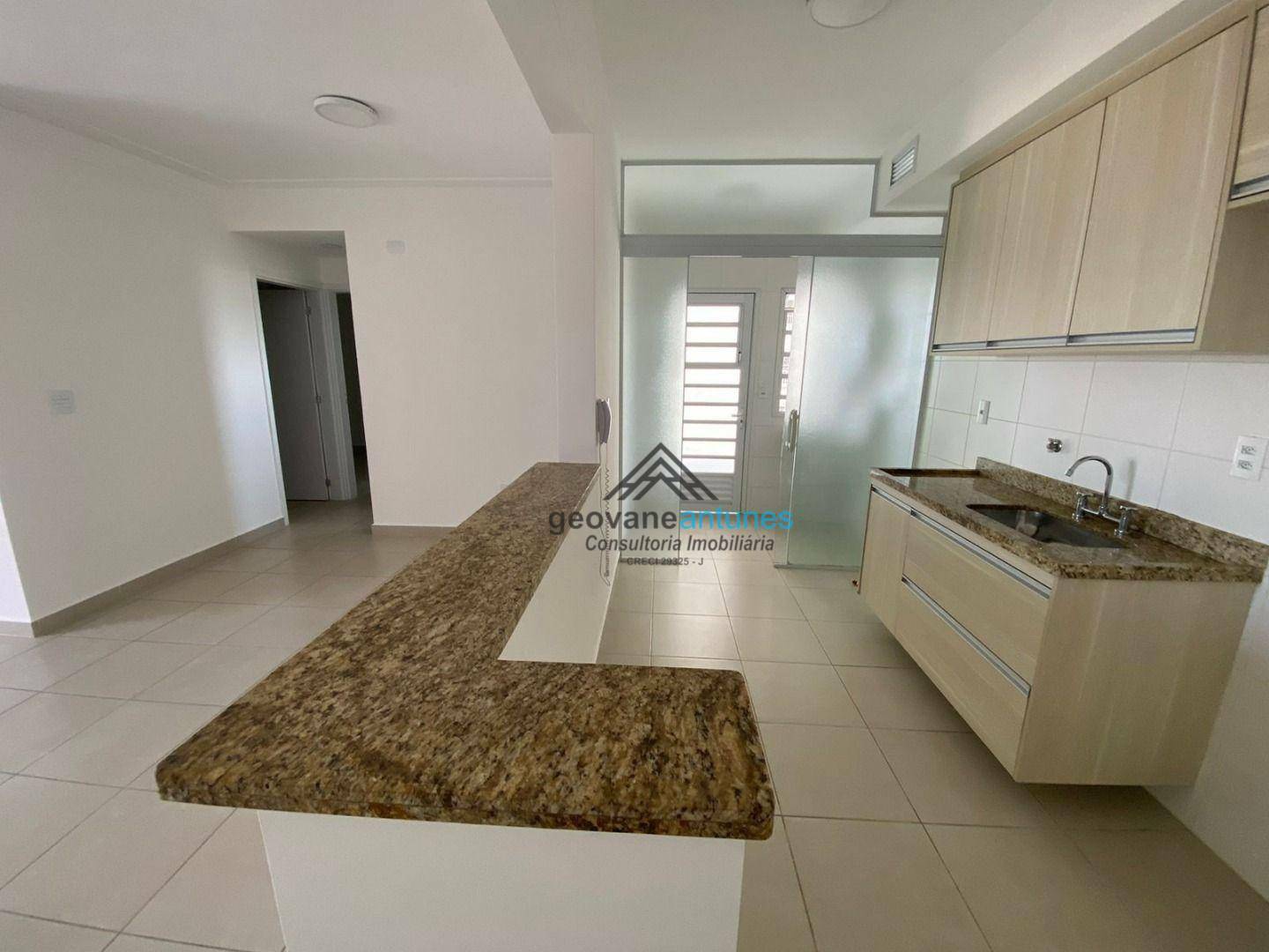 Apartamento à venda com 2 quartos, 72m² - Foto 7