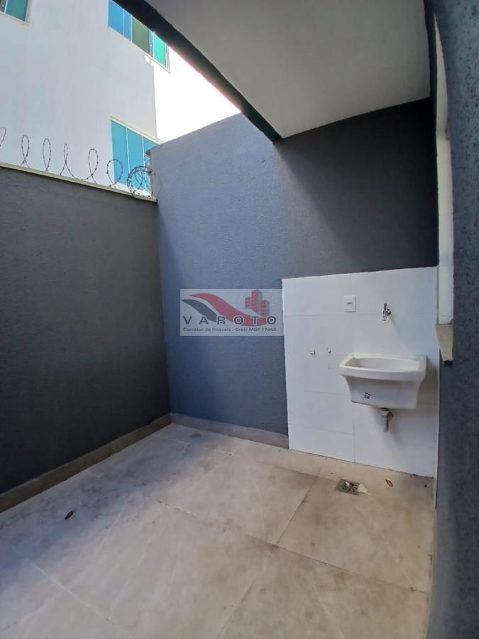 Apartamento à venda com 2 quartos, 30m² - Foto 23