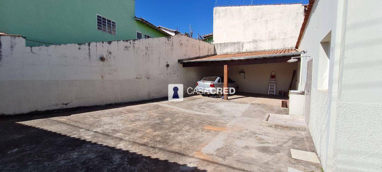 Casa à venda com 3 quartos, 145m² - Foto 4