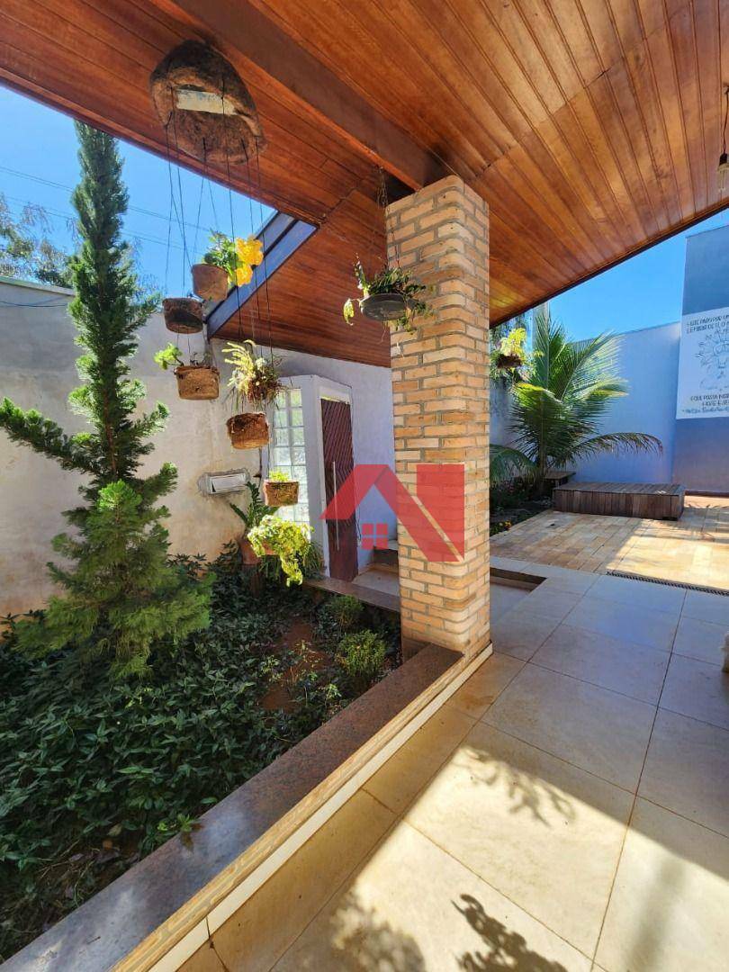 Casa à venda com 3 quartos, 380m² - Foto 17