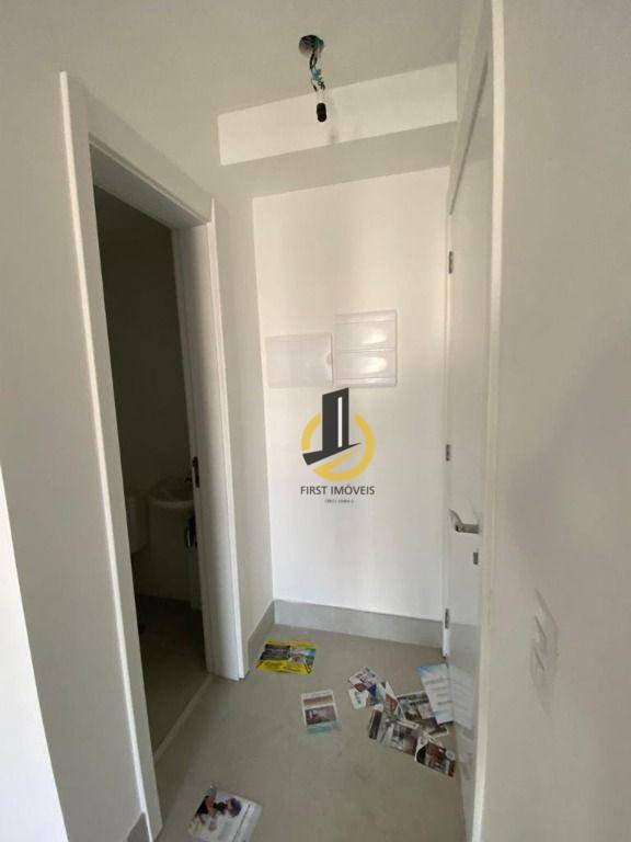 Apartamento à venda com 3 quartos, 147m² - Foto 7