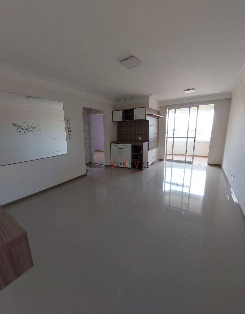 Apartamento à venda com 2 quartos, 72m² - Foto 21