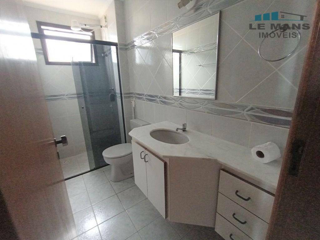 Apartamento à venda com 3 quartos, 74m² - Foto 12