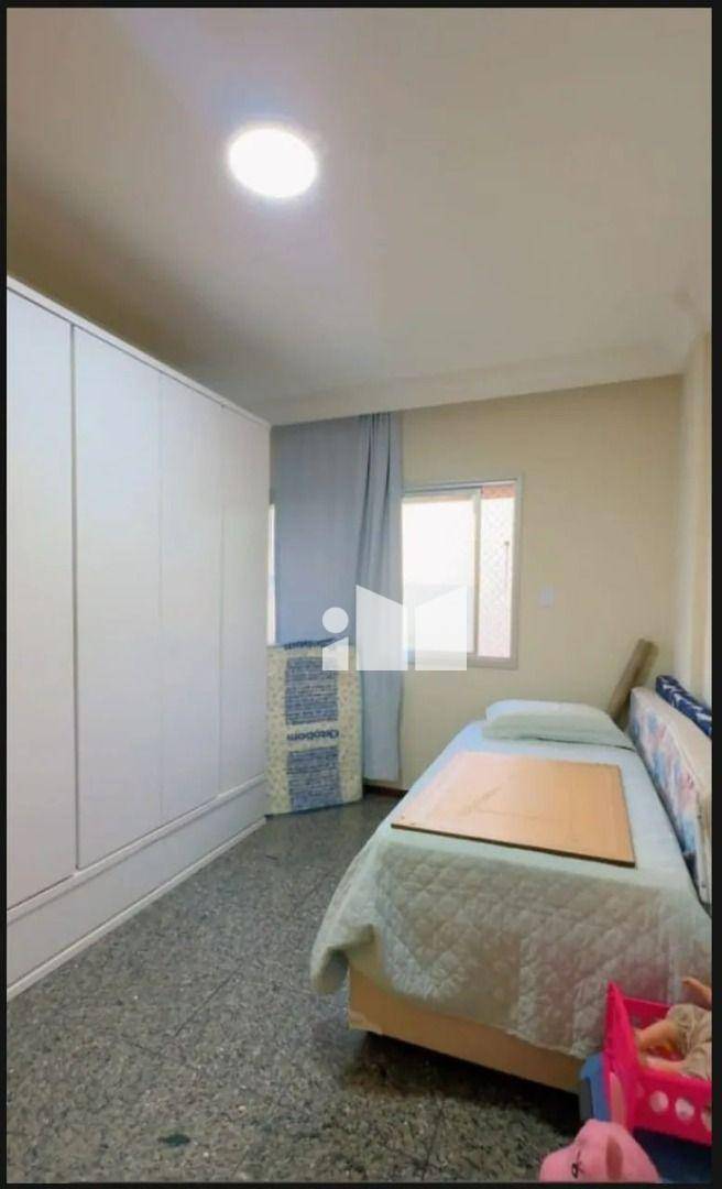 Apartamento à venda com 3 quartos, 140m² - Foto 5