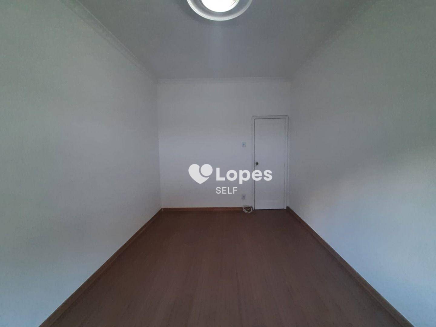 Apartamento à venda com 3 quartos, 111m² - Foto 6