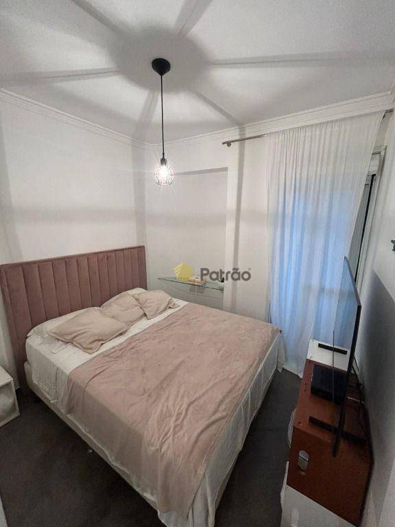 Apartamento à venda com 2 quartos, 87m² - Foto 2