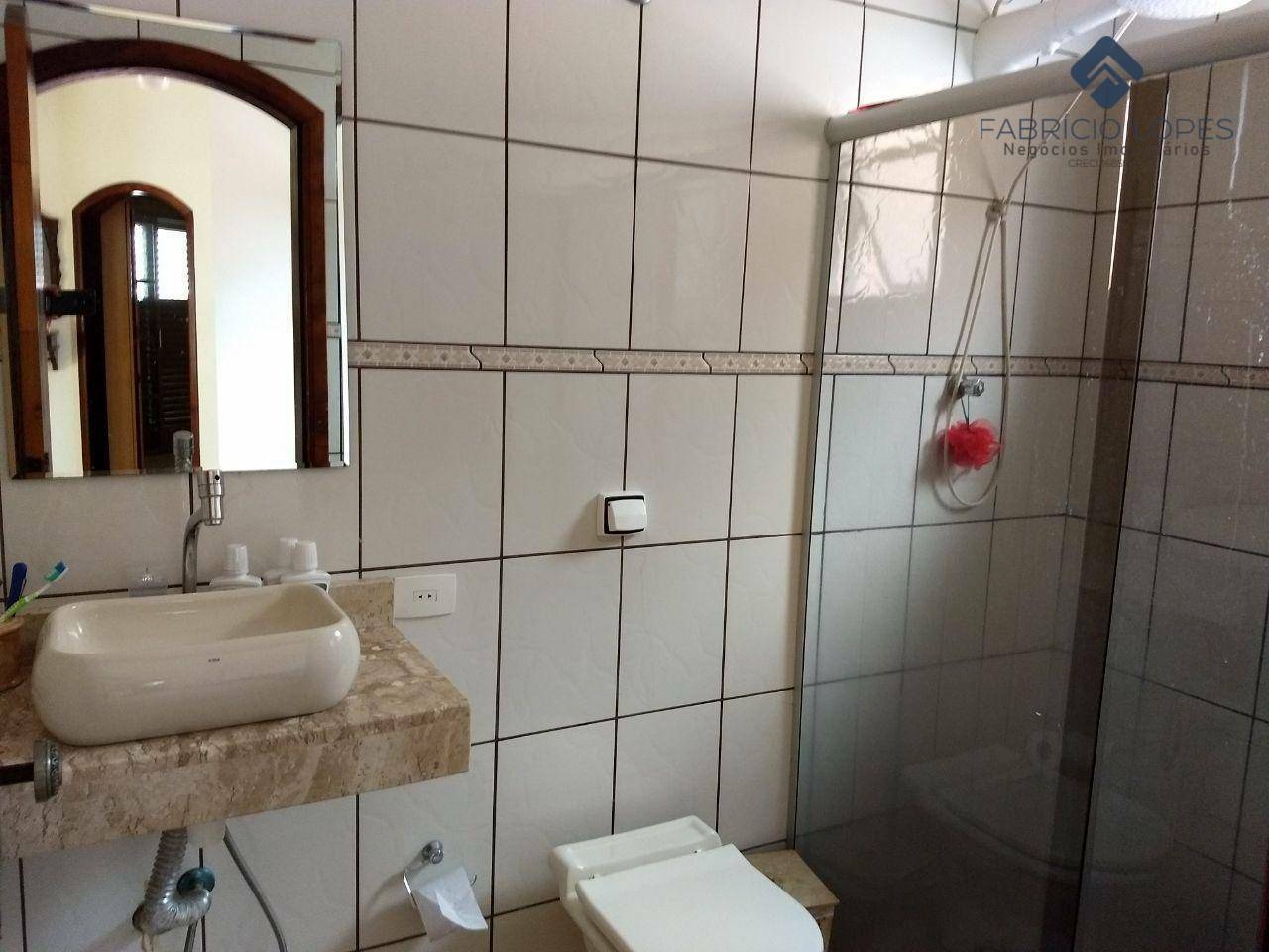 Casa à venda com 3 quartos, 190m² - Foto 15