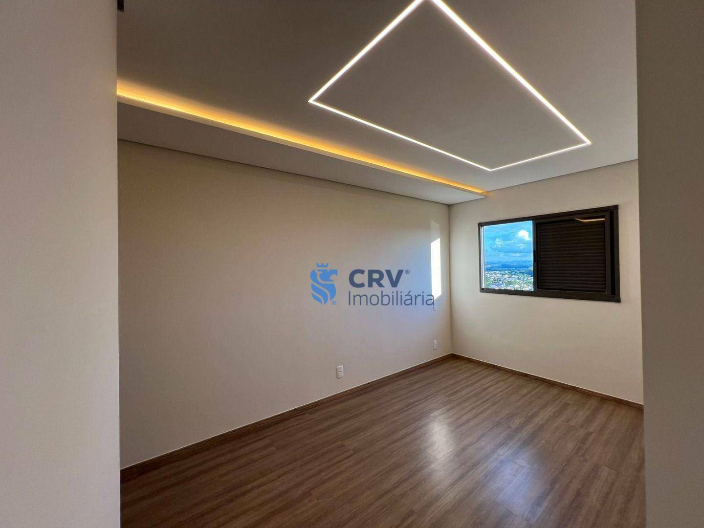 Apartamento à venda com 2 quartos, 64m² - Foto 5