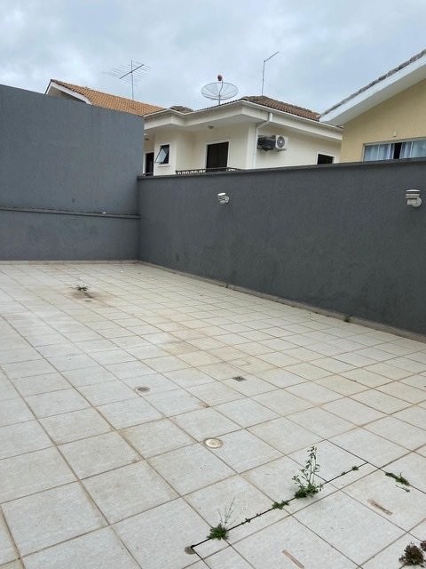 Casa de Condomínio para alugar com 3 quartos, 250m² - Foto 10